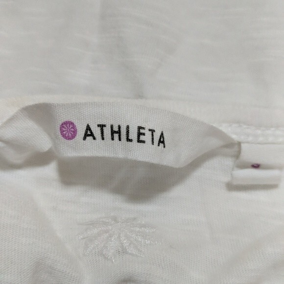 Athleta White Short Sleeve Top w/Ruching and Embroidery Size Small - Picture 2 of 11